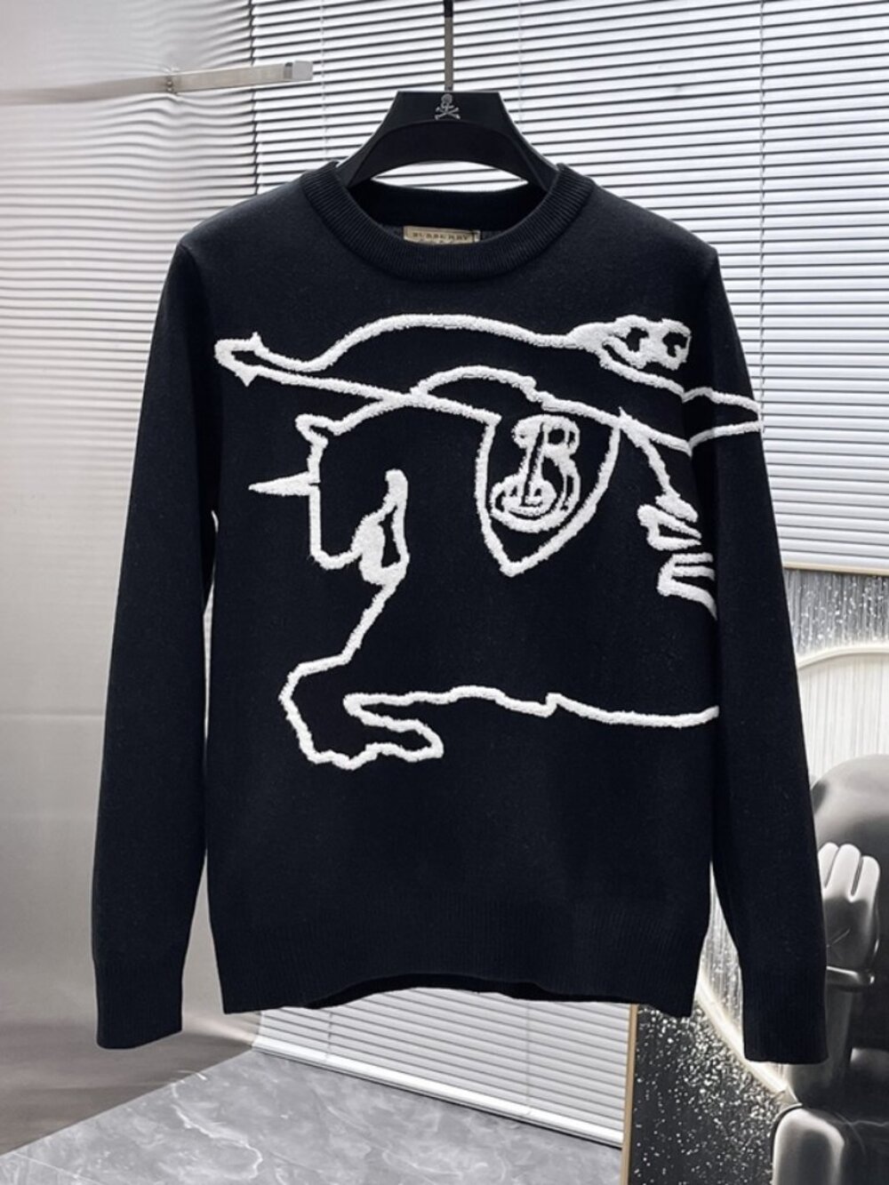 Burberry Equestrian Knight Logo Crewneck Knit Sweater Black